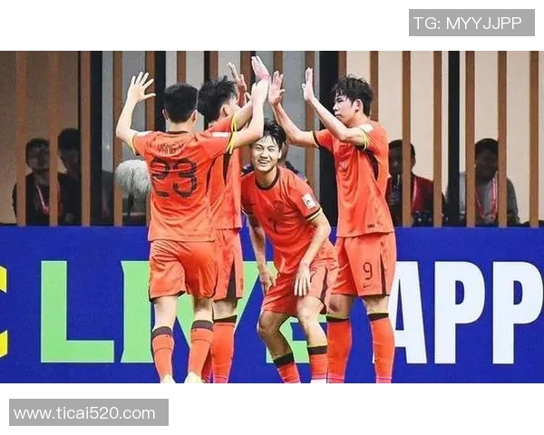 亚洲杯决赛精彩回顾：两强对决、逆袭之路与冠军之荣耀